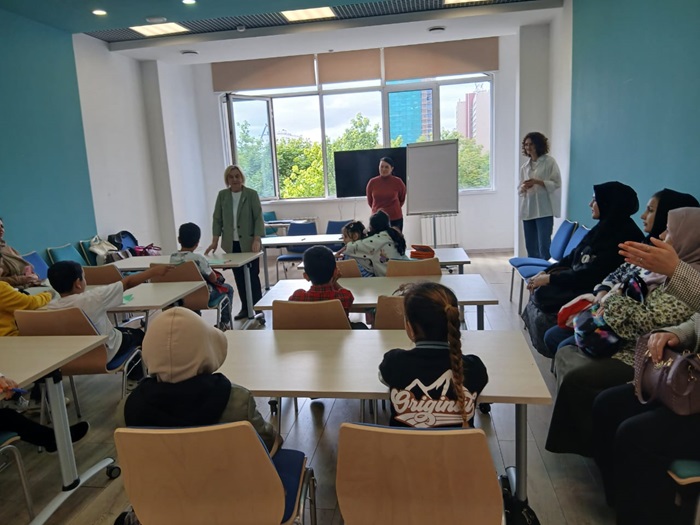 Курсы по подготовке детей из семей беженцев к школе: традиции сотрудничества и новые возможности
