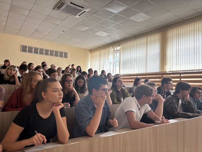 В День языков народов России более 400 первокурсников МПГУ проверили свои этнографические знания, приняв участие в Московской этнографической олимпиаде