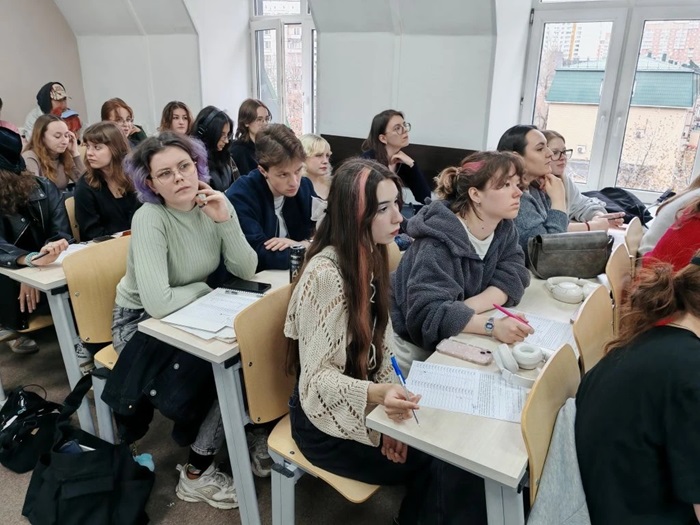 Московская этнографическая олимпиада в Институте кино и телевидения (ГИТР)