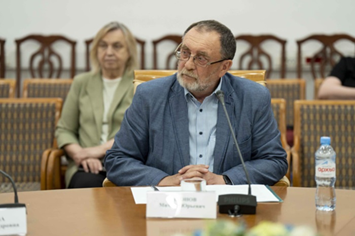 В Московском доме национальностей состоялся круглый стол «Вклад образования в развитие межэтнического взаимодействия в московском мегаполисе: исторический аспект и современные задачи»