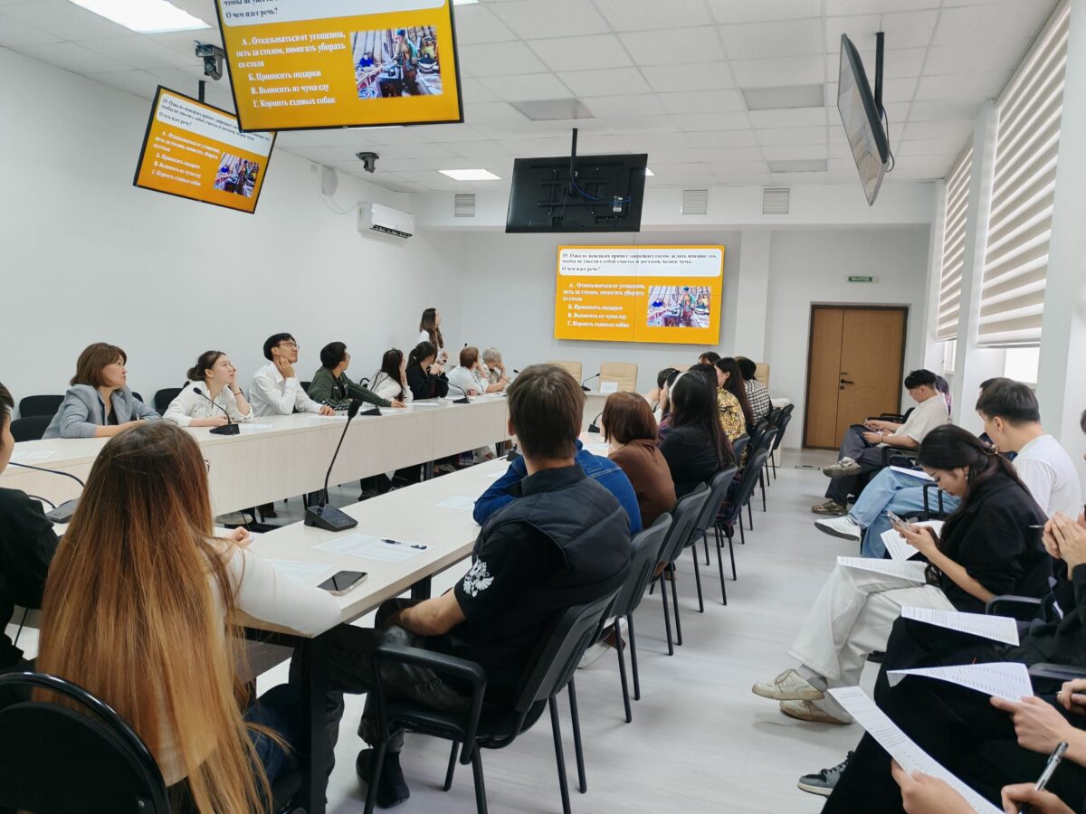 «Экспедиция» Московской этнографической олимпиады посетила Калмыкию